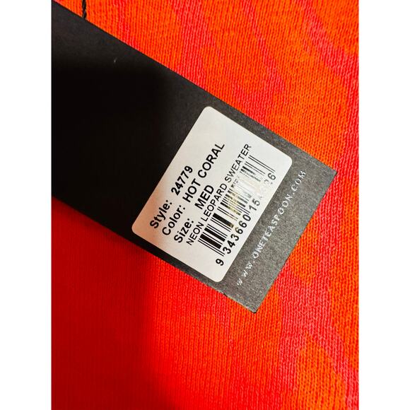 ONE TEASPOON Neon Coral Leopard Long Sleeve Knit Sweater NWT size Medium - Picture 11 of 13